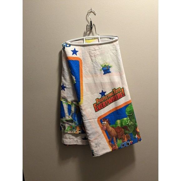 Toy Story Twin Flat Sheet Disney Pixar Protecting Toys Everywhere Movie … - Picture 4 of 8